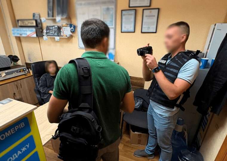 In Kyiv region, a scheme of "expedited" obtaining drivers licenses for money was exposed