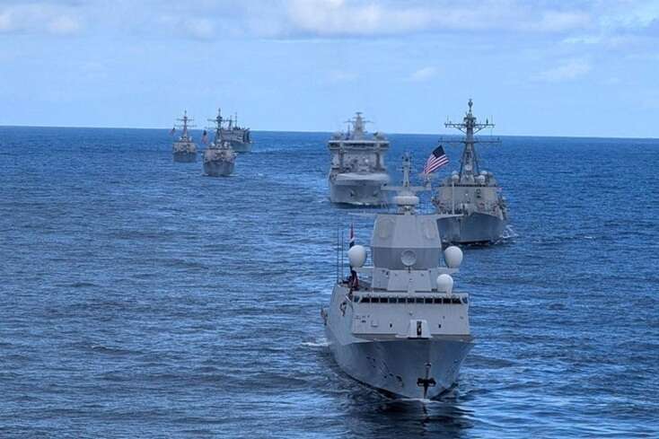 Суда НАТО сопровождали подозрительное российское судно возле побережья Швеции