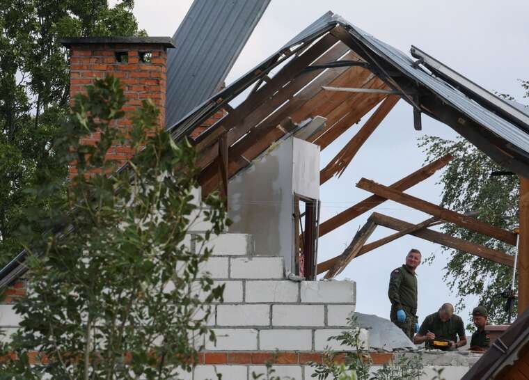 Польское правительство скрыло, что здание во время атаки РФ повредила ракета F-16