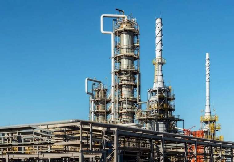 Ukraine’s Special Operations Forces struck the Volgograd Oil Refinery in Russia