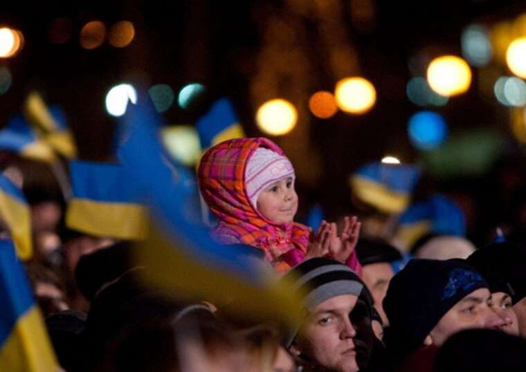 Населення України: за даними міграційної служби, в країні проживає 28,7 мільйона зареєстрованих осіб