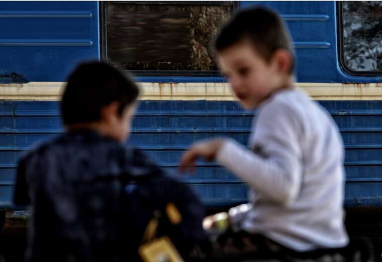 Служби у справах дітей спростували дезінформацію про родину з Білозерської громади