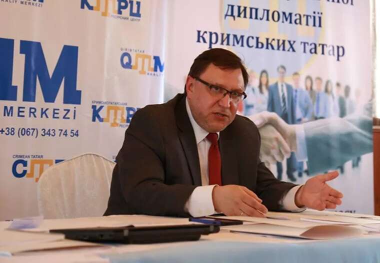 Andriy Pravednyk has expanded his car collection: Ukraine’s ambassador to Kenya has purchased a BMW X1