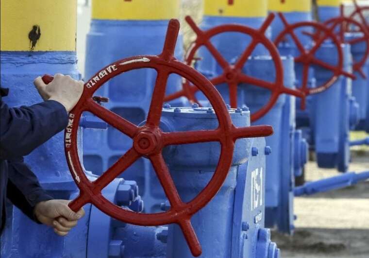 Ukraine received more than half of its gas from Russia via transit through Europe