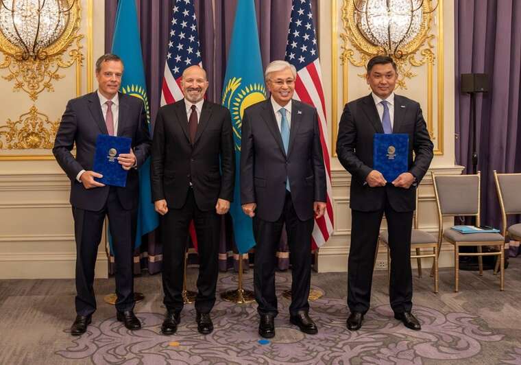 США уклали угоду з Казахстаном про постачання локомотивів на суму 4 мільярди доларів