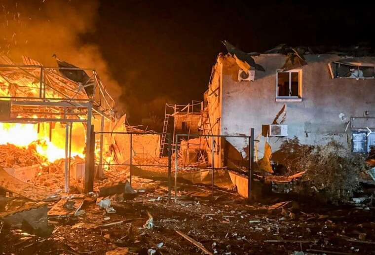 Російська атака на Одещину: загинула жінка, пошкоджено будівлі та авто