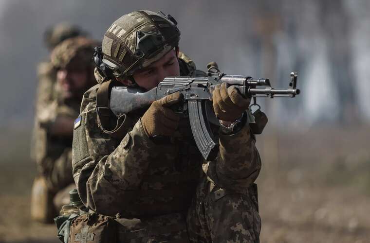 Ситуація на фронті: зафіксовано 179 боєзіткнень та сотні ударів окупантів по Україні