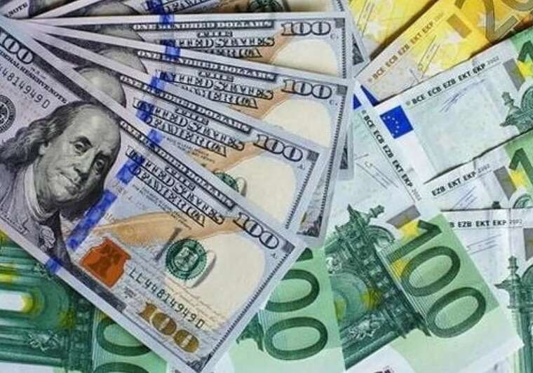Долар і євро різко подорожчали: НБУ оновив курс