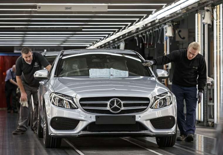 Mercedes-Benz повертає на ринок дешеві моделі для збільшення продажів