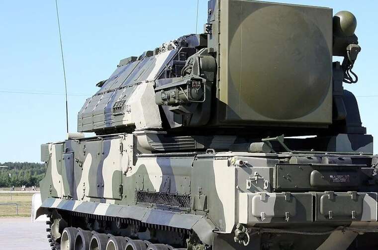 Pilots of the Unmanned Systems Forces of the Armed Forces of Ukraine struck two Russian Tor-M2 air defence systems