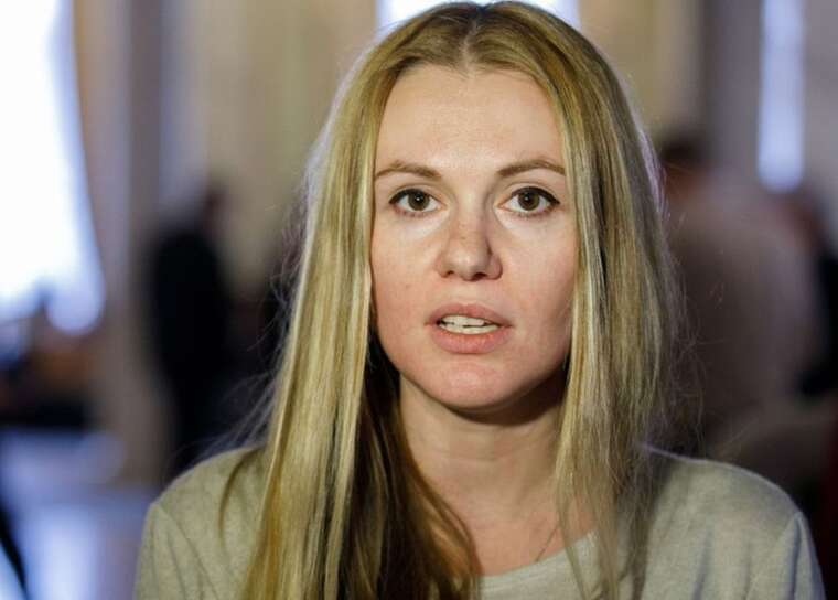 Переселенців із Криму та Донбасу не беруть на держслужбу через «фільтрацію», — Скороход