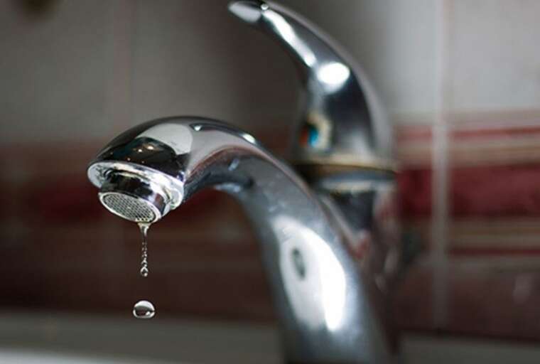 На окупованій Донеччині змінюють порядок підвезення води: автоцистерни замінять стаціонарними місткостями