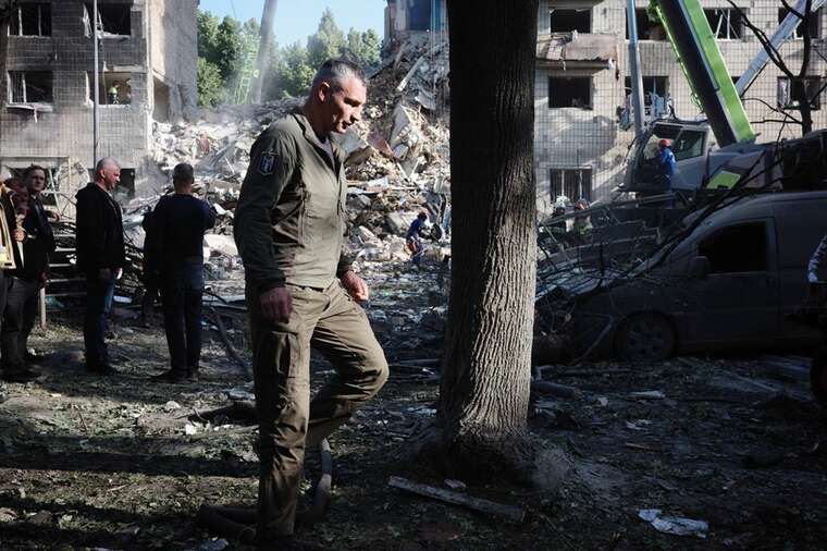 У Києві планують безкоштовно ховати загиблих унаслідок атак ворога