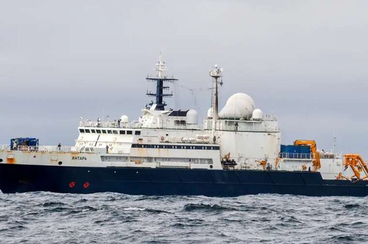 Financial Times: Російське судно «Янтар» складає карту підводних комунікацій Європи
