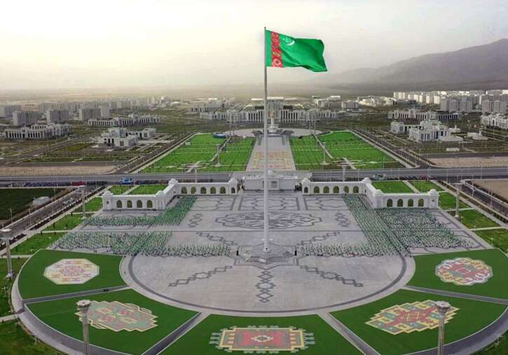 Туркменские старейшины просят остановить повышение соцвыплат, пока население живёт «слишком комфортно»