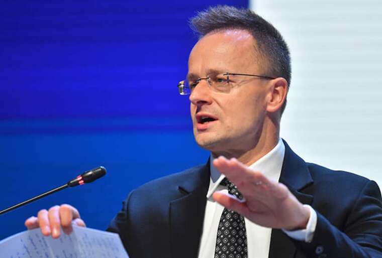 Будапешт відкидає докази: Сійярто назвав "фейком" маршрут угорського безпілотника, оприлюднений Сибігою