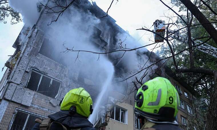 Окупанти атакували Інститут кардіології в Києві: внаслідок атаки РФ загинули двоє людей