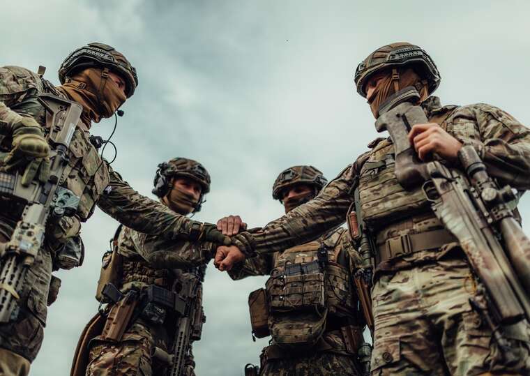 Наступальні плани противника на Добропільському напрямку остаточно зломлені, - військовий