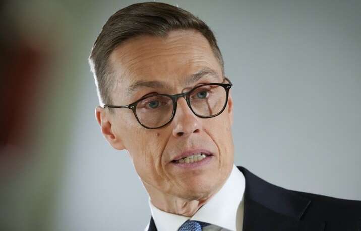 Президент Финляндии призвал усилить санкции против России после обстрелов Украины