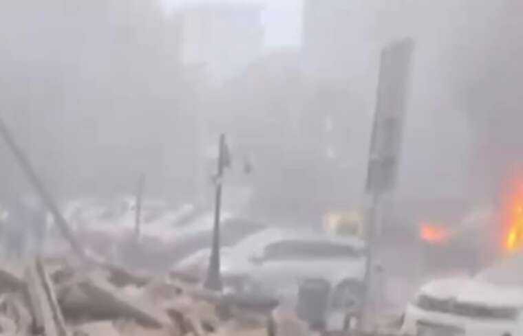 Вибухи в Дніпрі: з’явилися кадри наслідків атаки