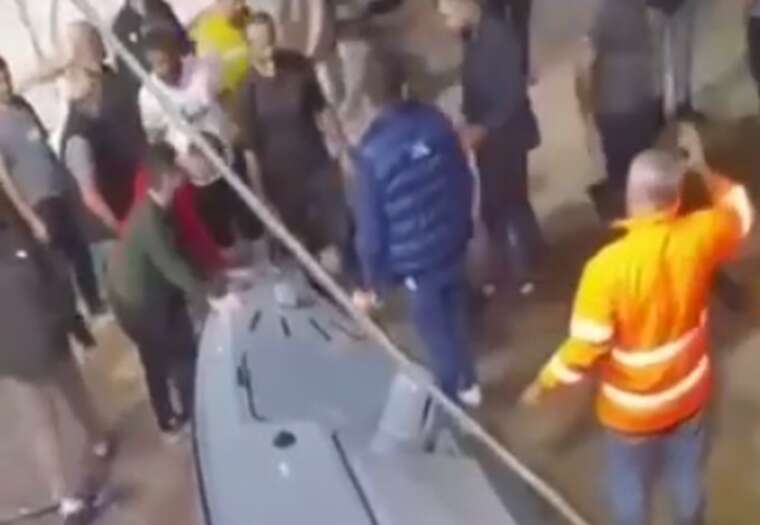 Турецькі рибалки виловили у морі дрон, схожий на українську MAGURA