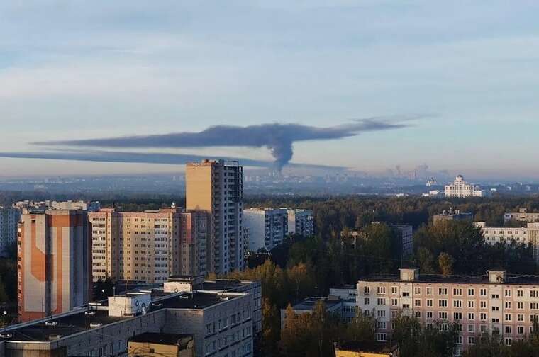 У російському Ярославлі спалахнула потужна пожежа на НПЗ