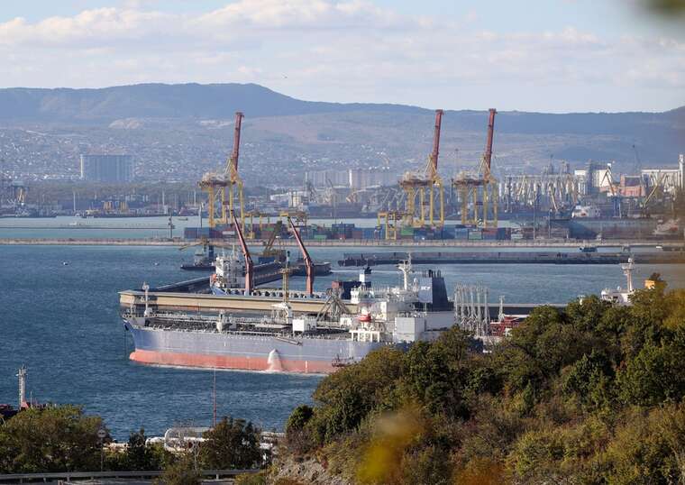 ЕС расширяет санкции против «теневого флота» РФ на 120 судов