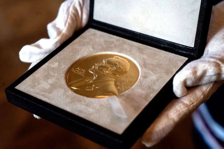 Нобелевские лауреаты 2025 года проложили путь к лечению аутоиммунных заболеваний