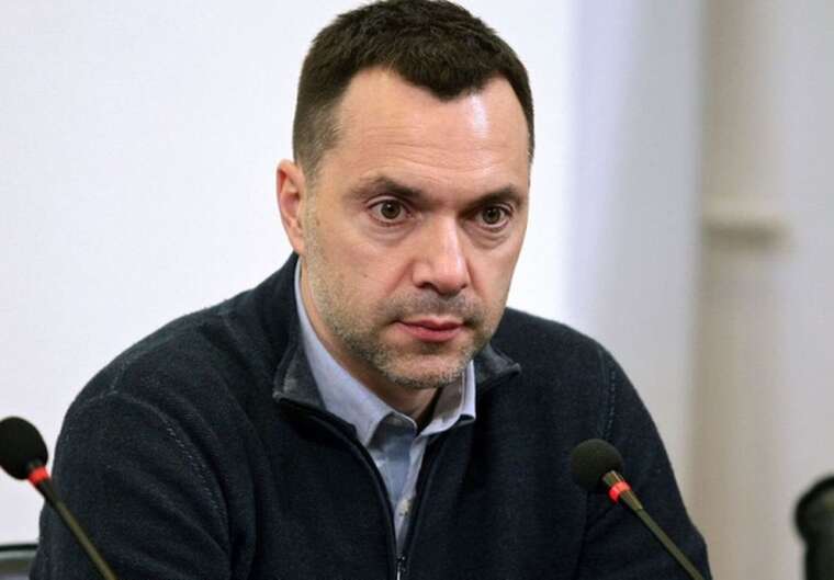 Арестович: Зеленський відмовився підписувати Стамбульські угоди, попри заплановану зустріч із Путіним