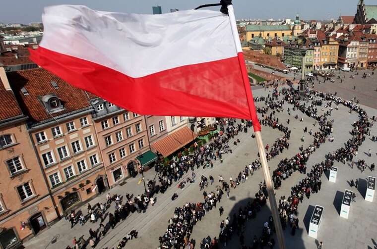 В Польше приостановлены сроки рассмотрения дел иностранцев до марта 2026 года