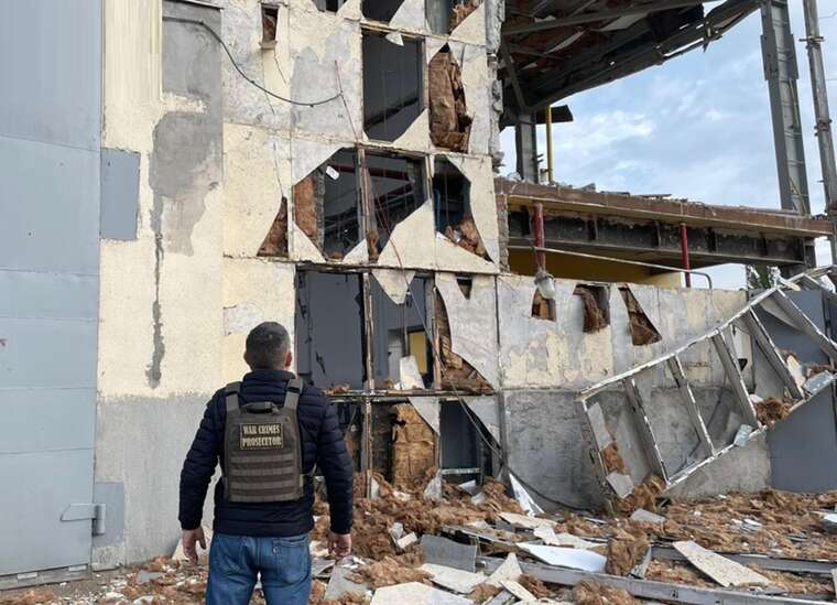 Кривой Рог под обстрелом: повреждены объекты критической инфраструктуры