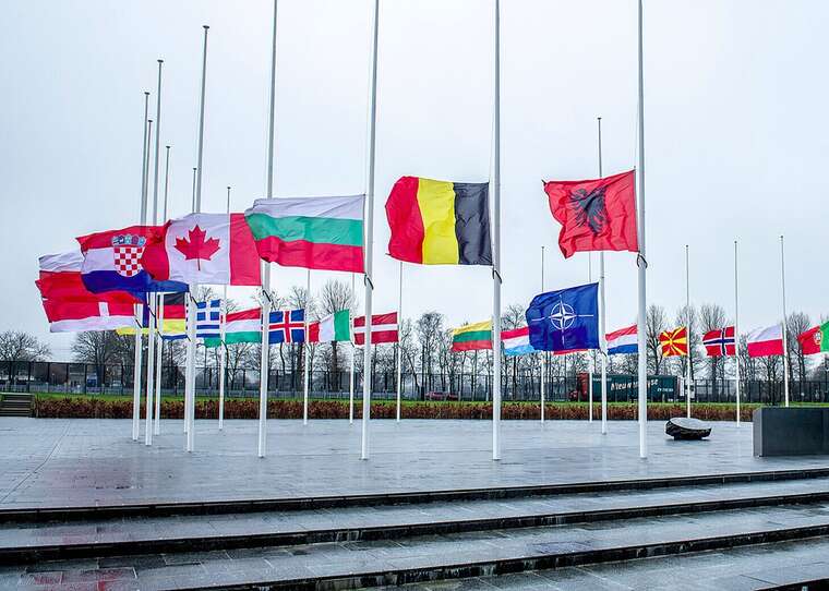 «Ми не слабка ланка»: Іспанія відреагувала на погрозу Трампа виключити її з НАТО