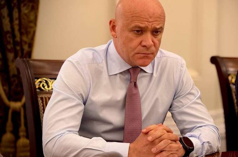 В Офисе президента появилась петиция о проверке двойного гражданства мэра Одессы Труханова