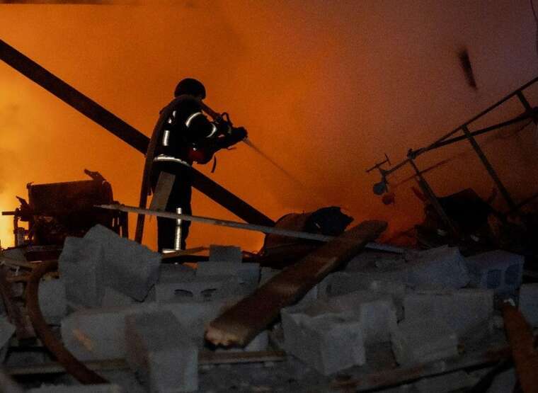 Zelenskyy: Russia deliberately targets Ukrainian energy infrastructure at night