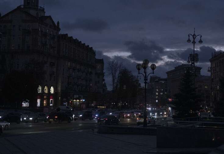 КМДА пояснила відсутність світла у Києві: проблема на енергооб’єкті виникла через перевантаження мережі