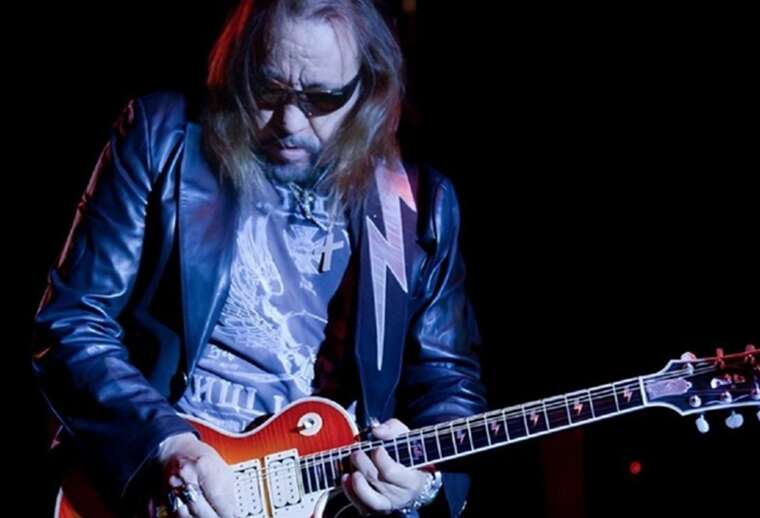 Умер сооснователь и гитарист культовой группы Kiss Эйс Фрейли