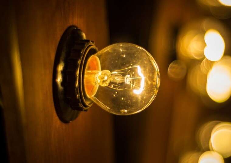 «Укренерго» попереджає про можливі аварійні відключення світла сьогодні ввечері