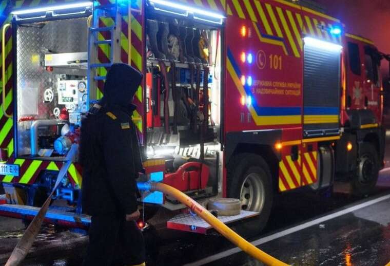 Night attack on Zaporizhzhya: Russians delivered three strikes, damaging an educational institution