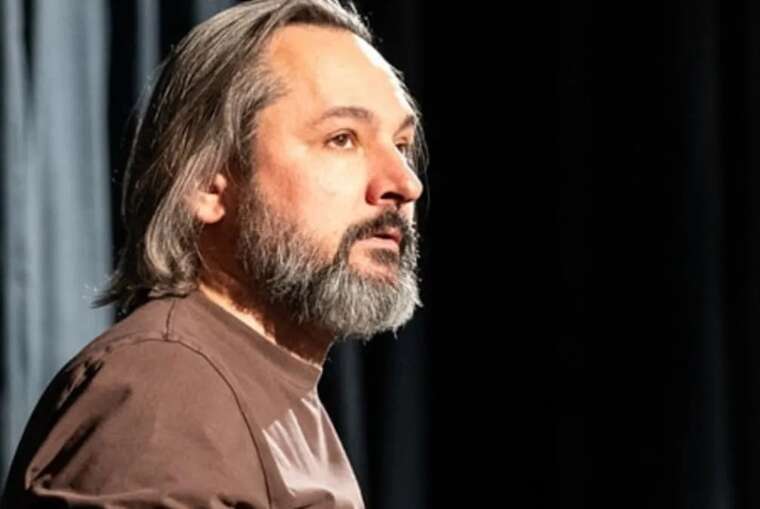   ,   ,    Dark Club Theatre