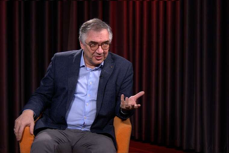 Ващук: Каждый выезд украинца за границу открывает рабочее место для иностранцев