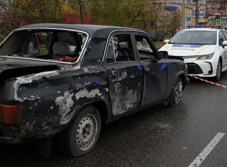 The enemy struck Sumy: cars damaged, 12 injured
