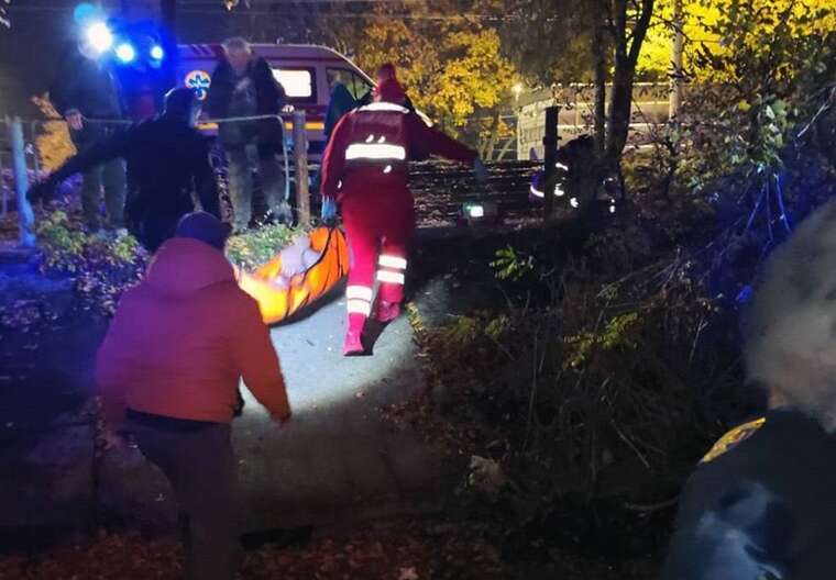 Трагедія в Дніпрі: після падіння з мосту померла неповнолітня дівчина