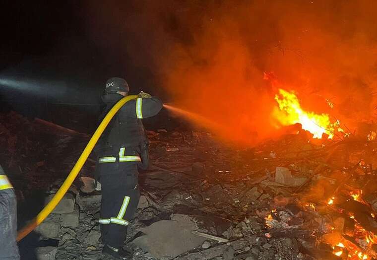 In Dnipro region, a rescuer was killed during a Russian strike