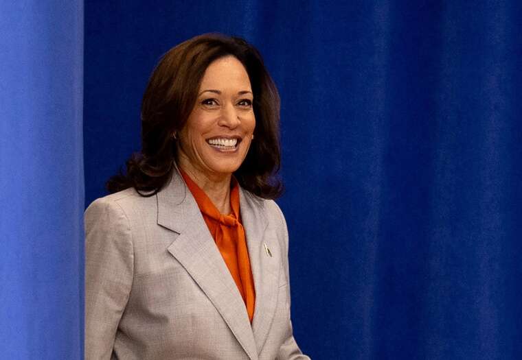 "Трамп поводиться як фашист": Камала Гарріс планує знову балотуватися в президенти США