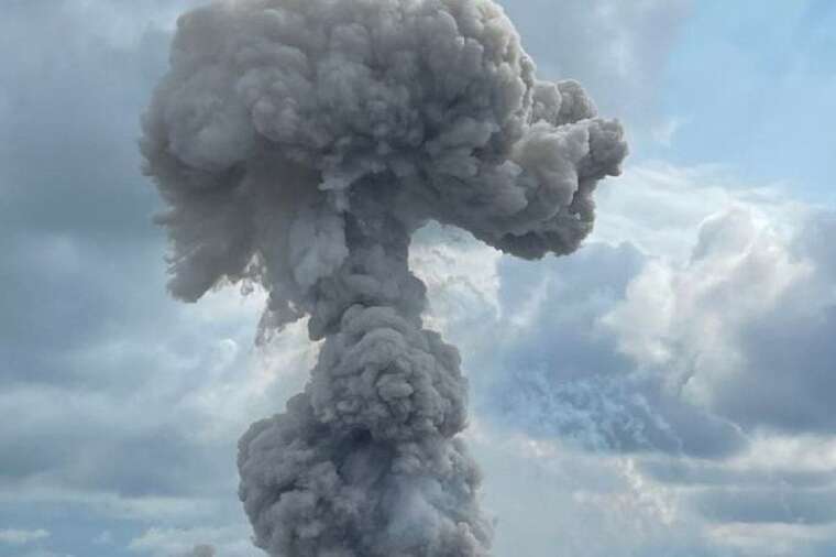 Attack by Russia on Kryvyi Rih: smoke is rising