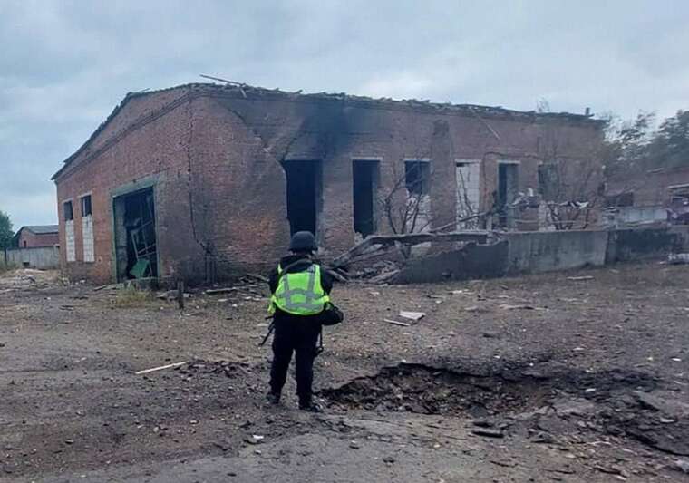 As a result of the shelling of Donetsk, two people were killed, and residential buildings were damaged