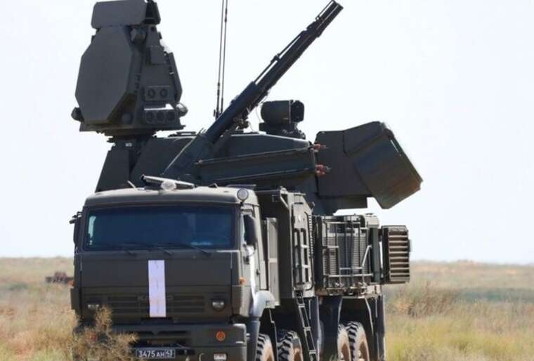 The SSU destroyed the Pantsir-S2 air defence system, two radar stations, and oil depots in occupied Crimea