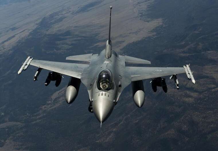 Польські МіГ-29 перехопили російський Іл-20 над Балтійським морем