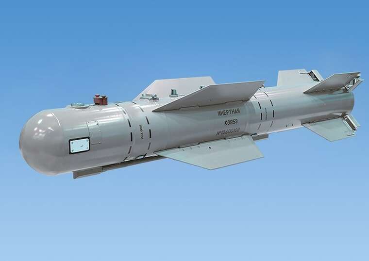 Financial Times:         200 