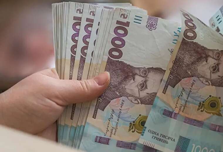 МОН опровергло заявление нардепа Железняка об отмене повышения зарплат учителям